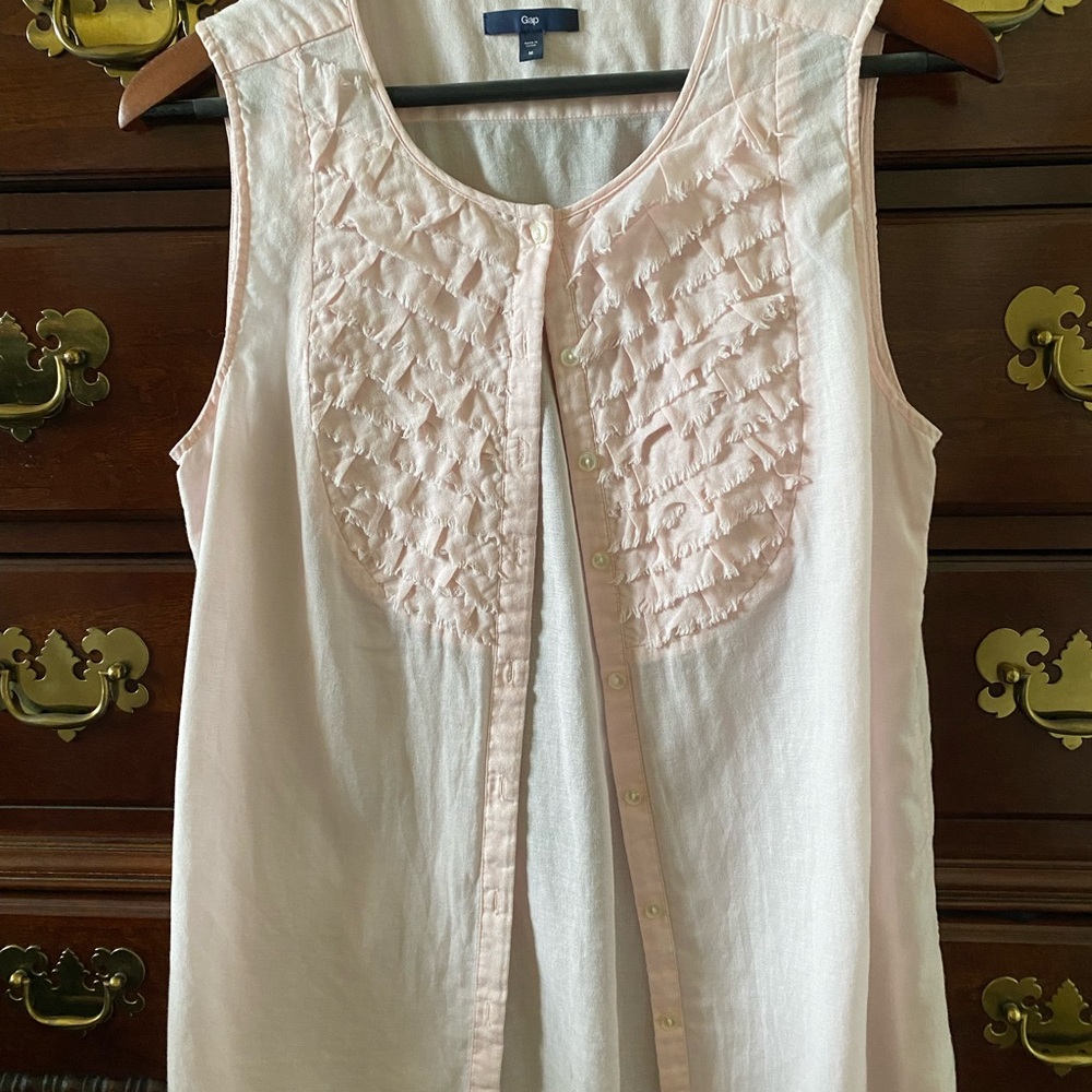 GAP Women's Sleeveless Top - Light Pink